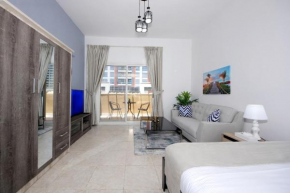Cozy Comfy Studio in Heart of Dubai